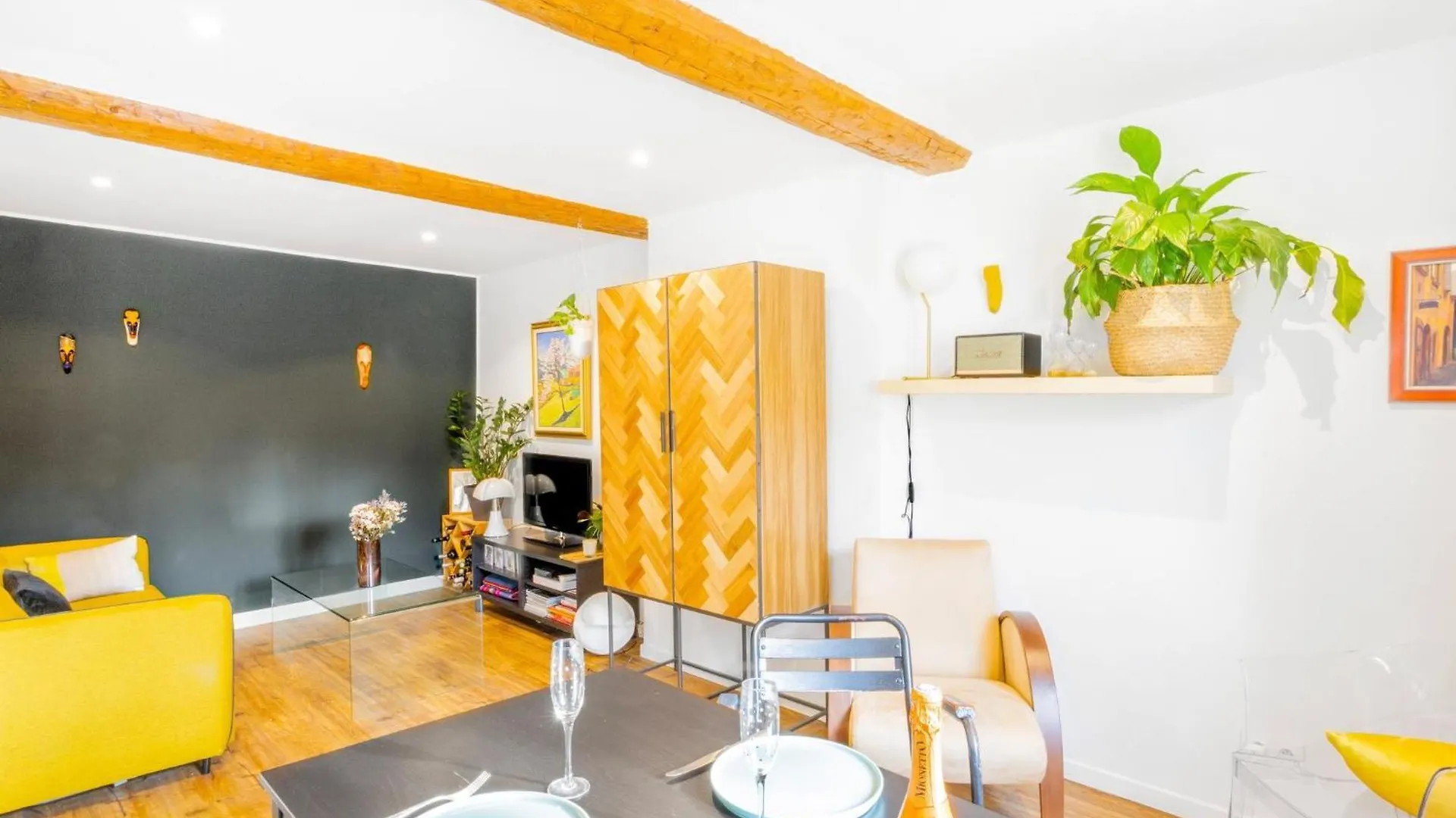 Apartment T2 Bazeilles By Interhome Toulon